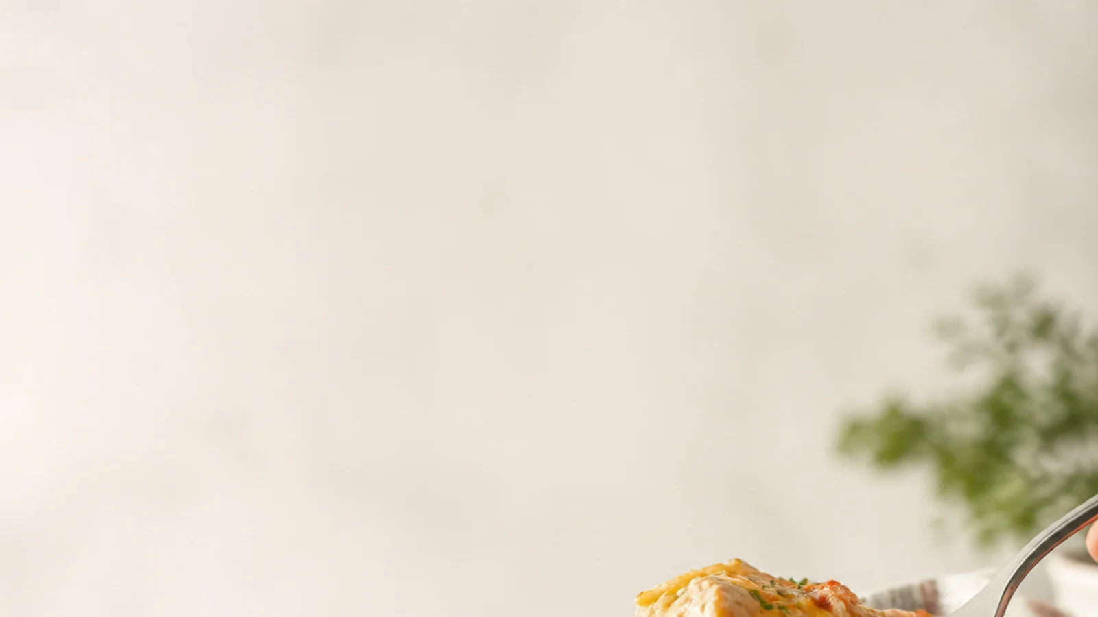 Pinterest pin for 20 Velveeta Chicken Spaghetti Recipes to Try